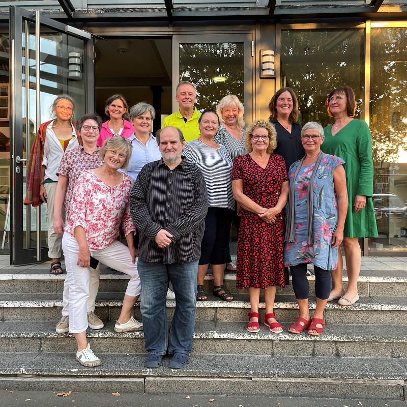 diakonie-lahn-dill_presse_abschluss-schulungskurs-ambulanter-hospizdienst-2022